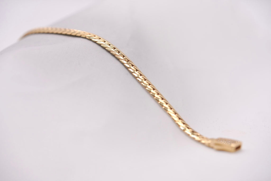 14k Cuban Link Shine - Must Have Piece