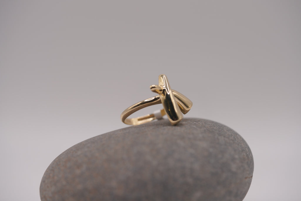 10k Sleek Women's Ring