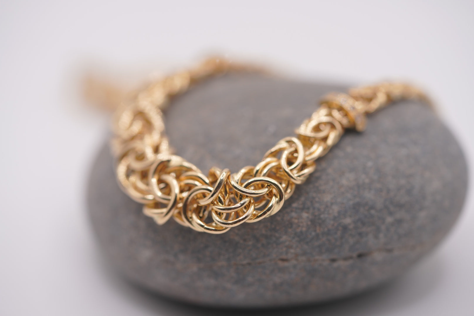 14k Royal Necklace - Timeless Beauty