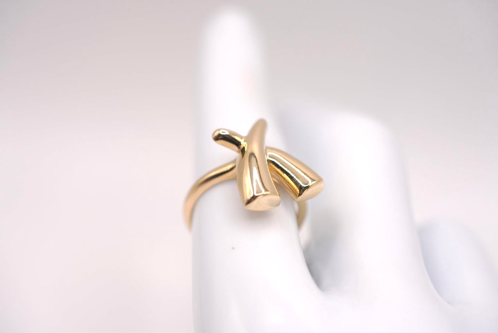 10k Sleek Women's Ring