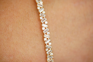 14k Crystallized Line Bangle Bracelet