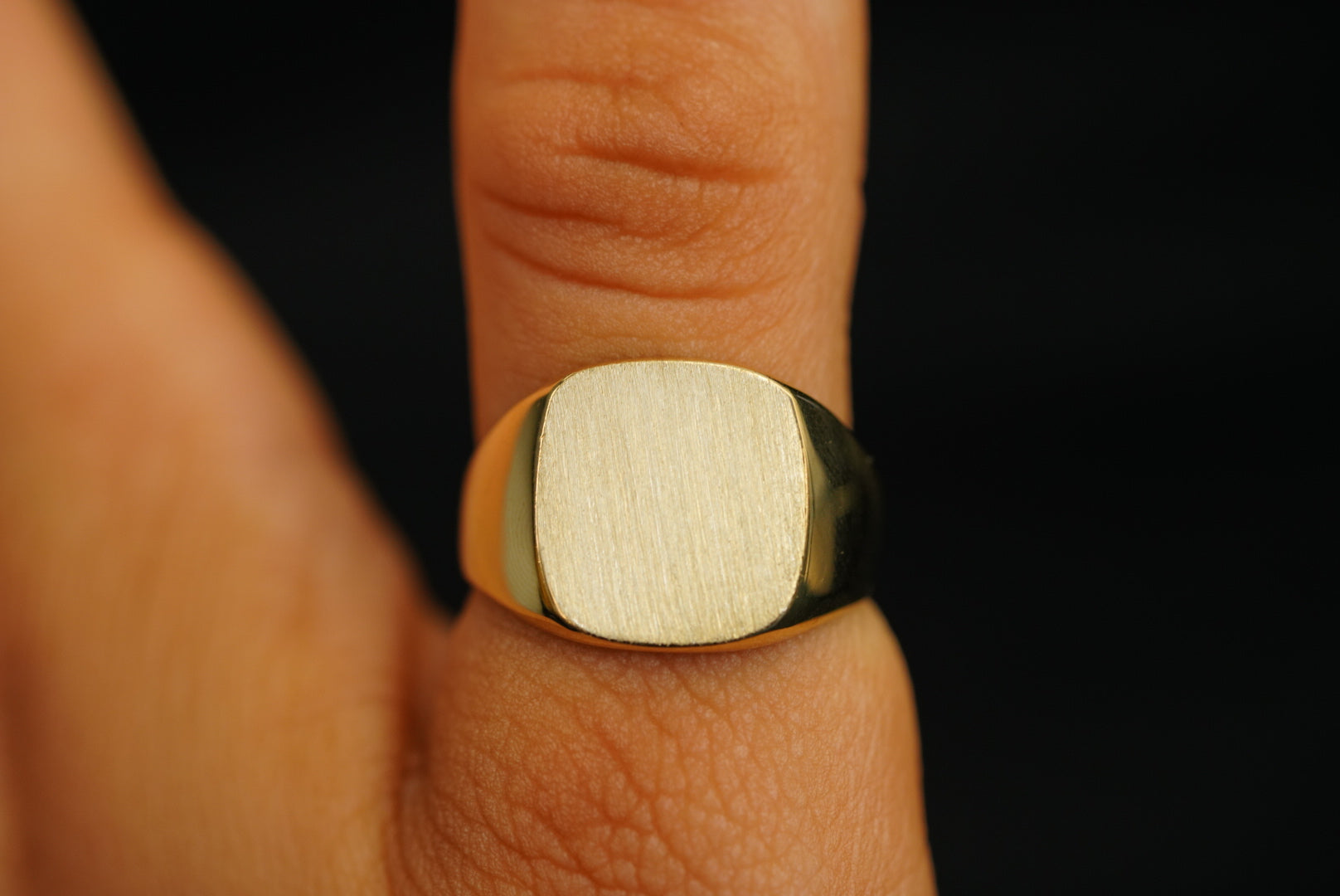 14k Square Plane Ring New