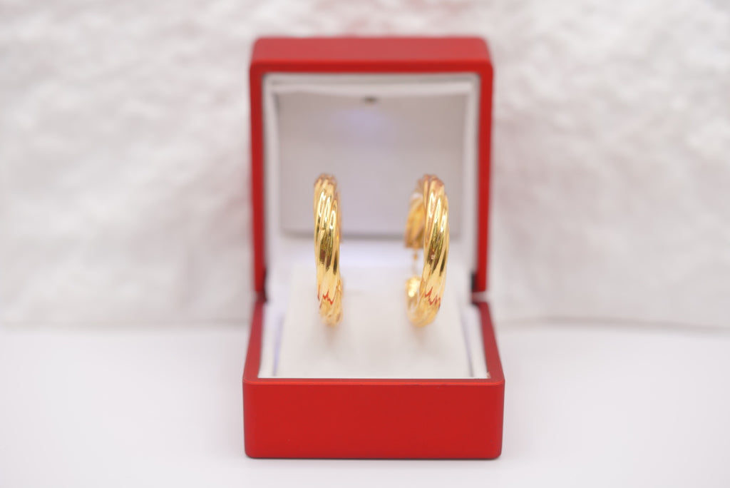 14k Hoop Earrings - Pure Radiance