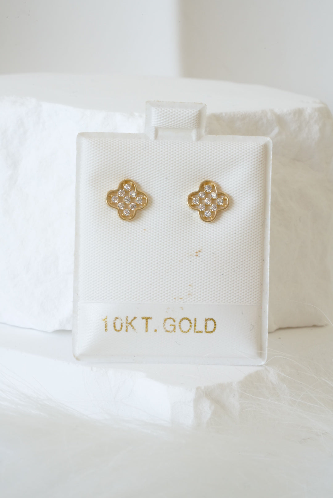 10k Earrings - Shiny Flower