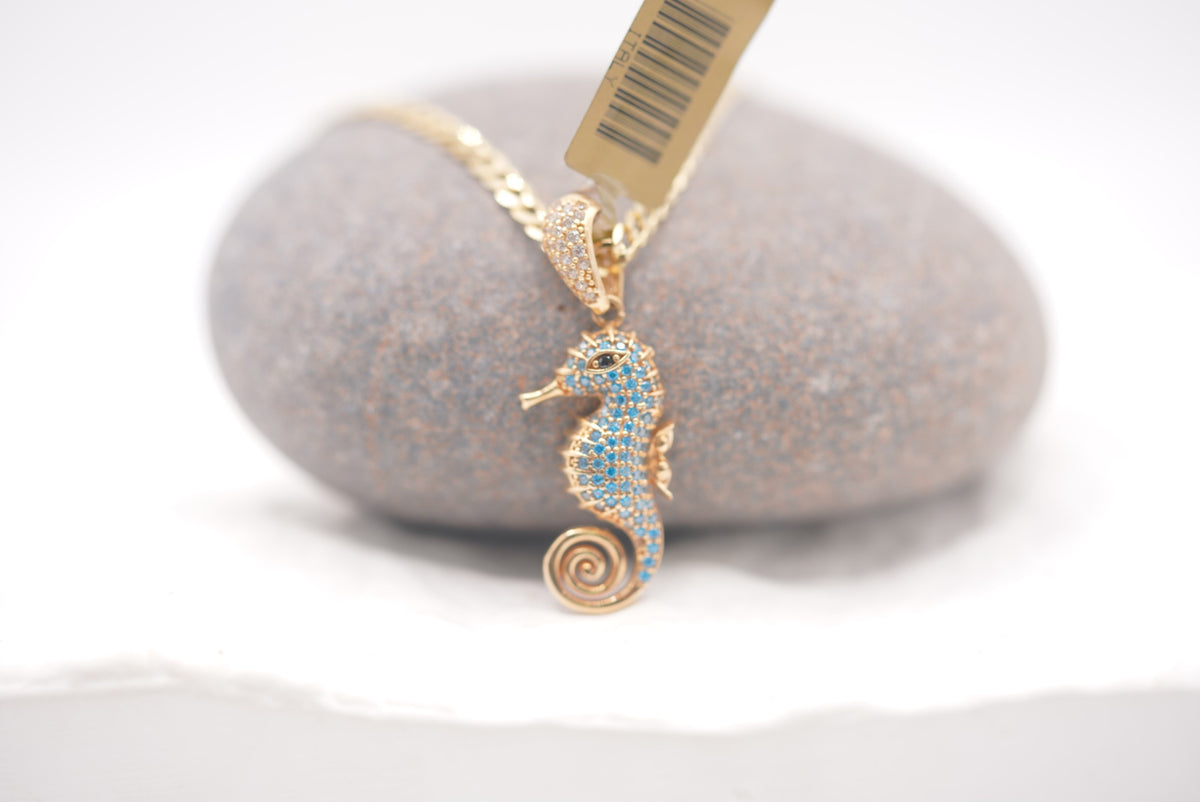 14k Pendant - Little Seahorse
