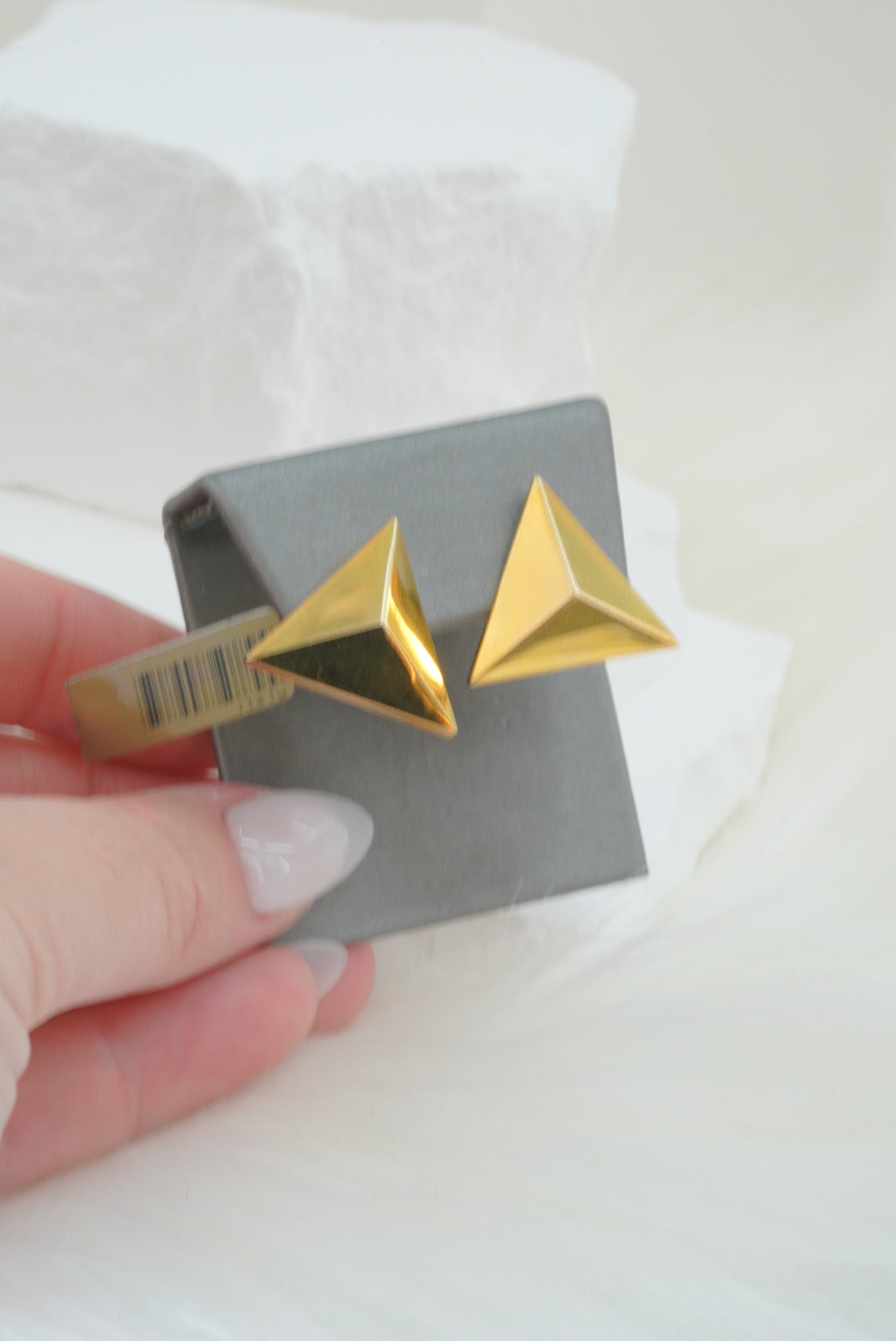 14k Earrings - Puffed Triangles