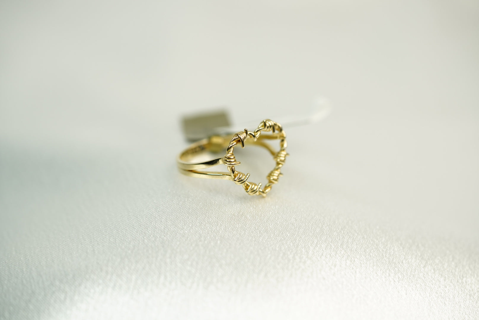 14k Wired Heart Ring