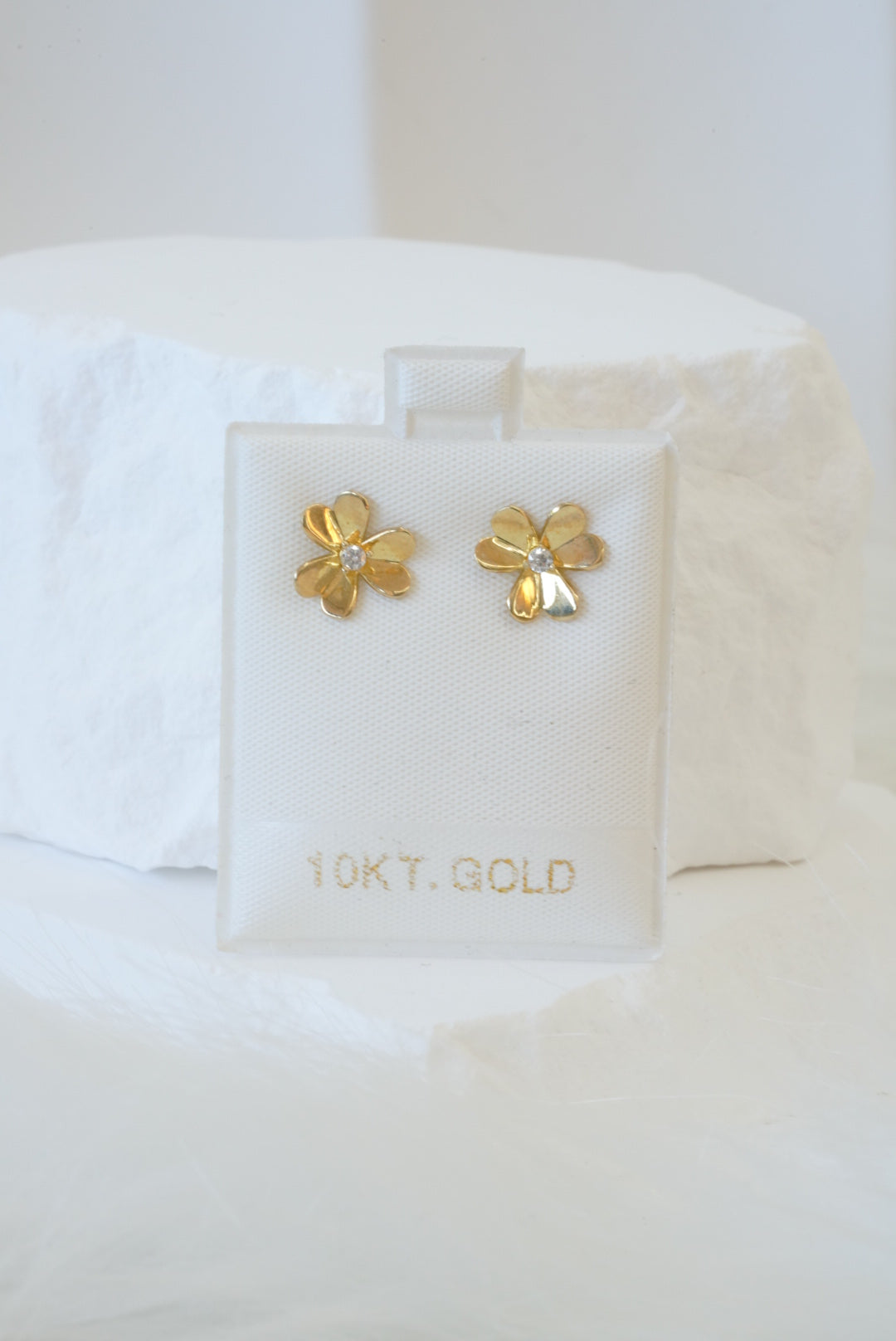 10k Earring - Flower Dot