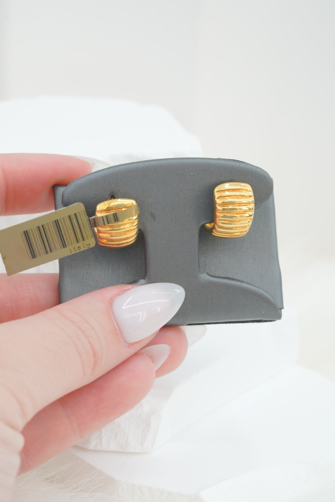 14k Hoops - Horizontal Lines