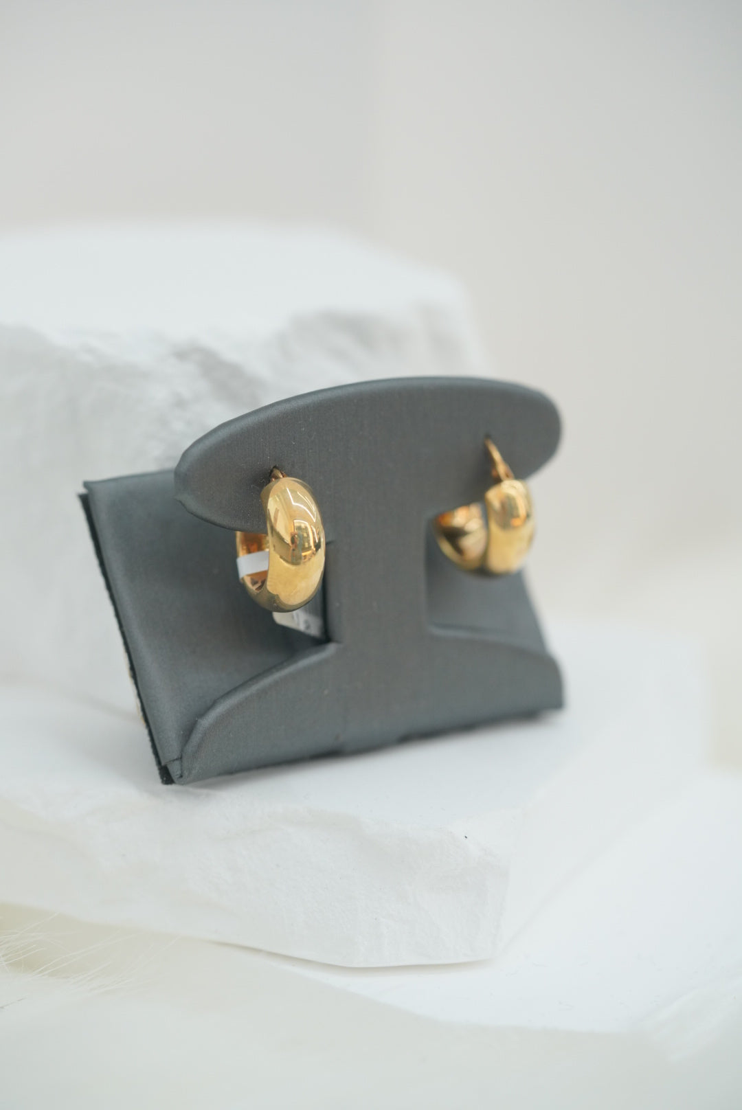10k Hoops - Bold Elegance