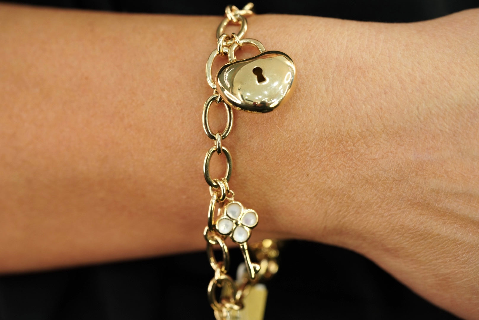 14k Heart Key Bracelet