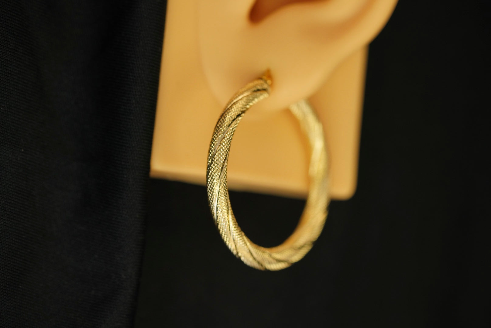 14k Textured Curved Hoops