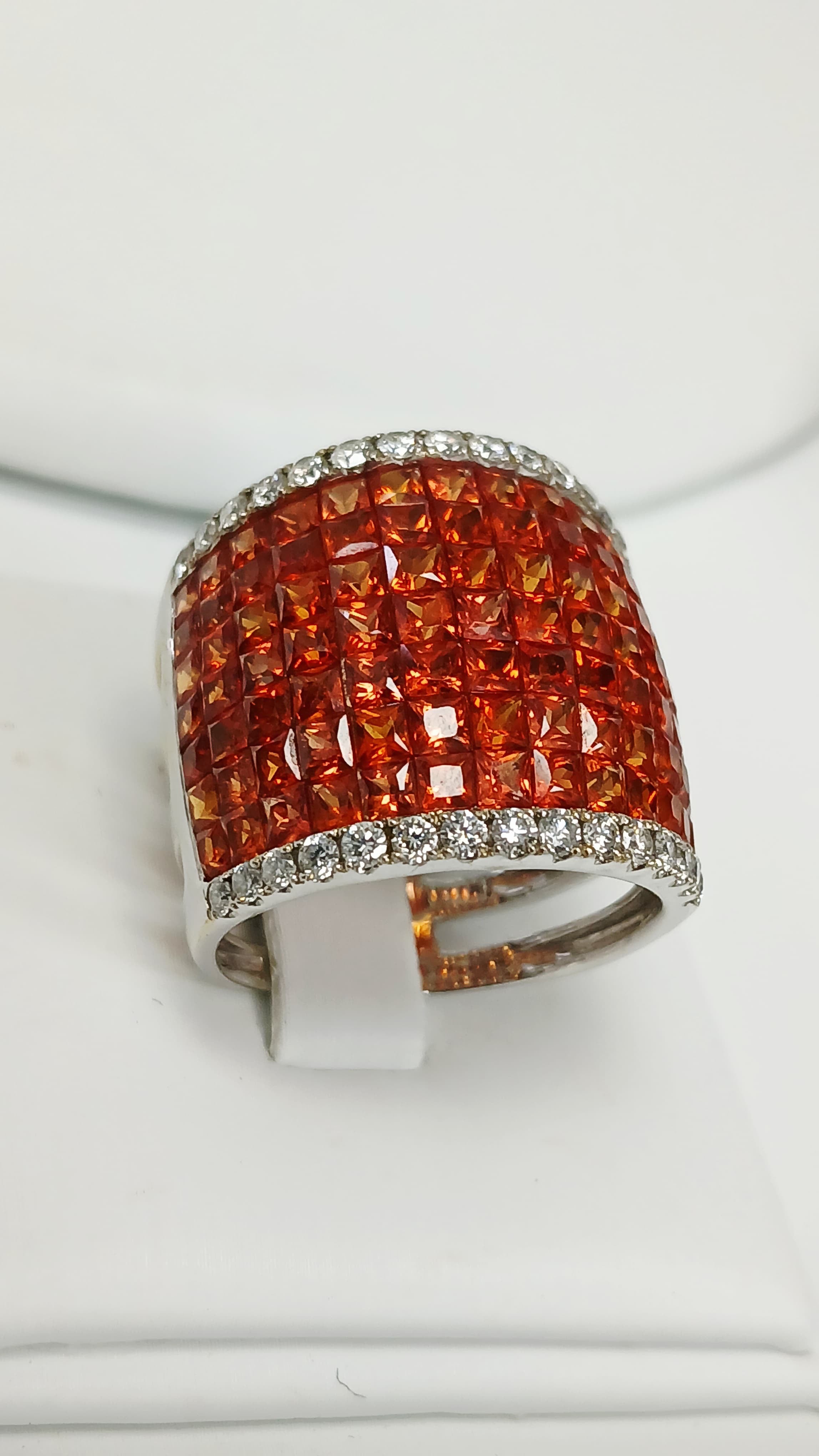 18K Citrine Diamond Ring - Classic Elegance