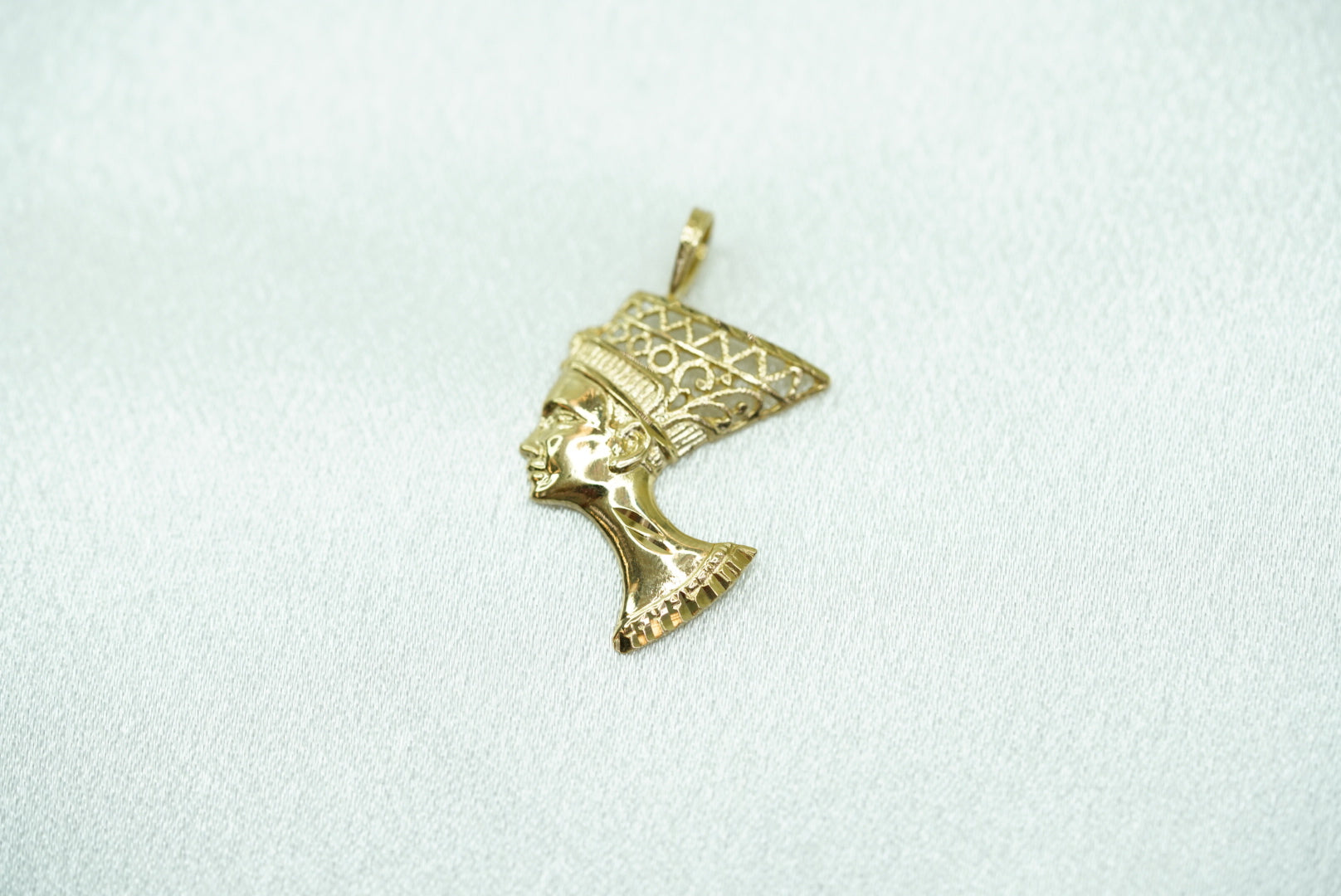 14k Pharaoh Pendant New