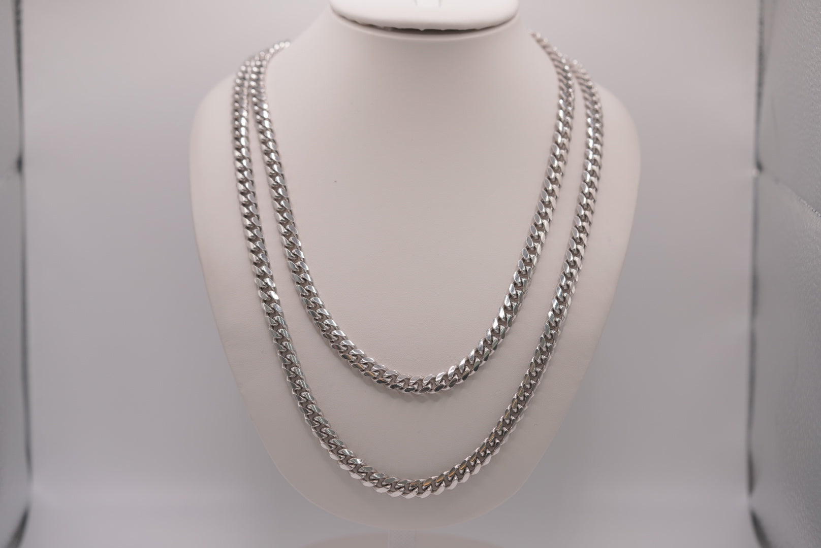 Silver Cuban Link Chain - Classic Style