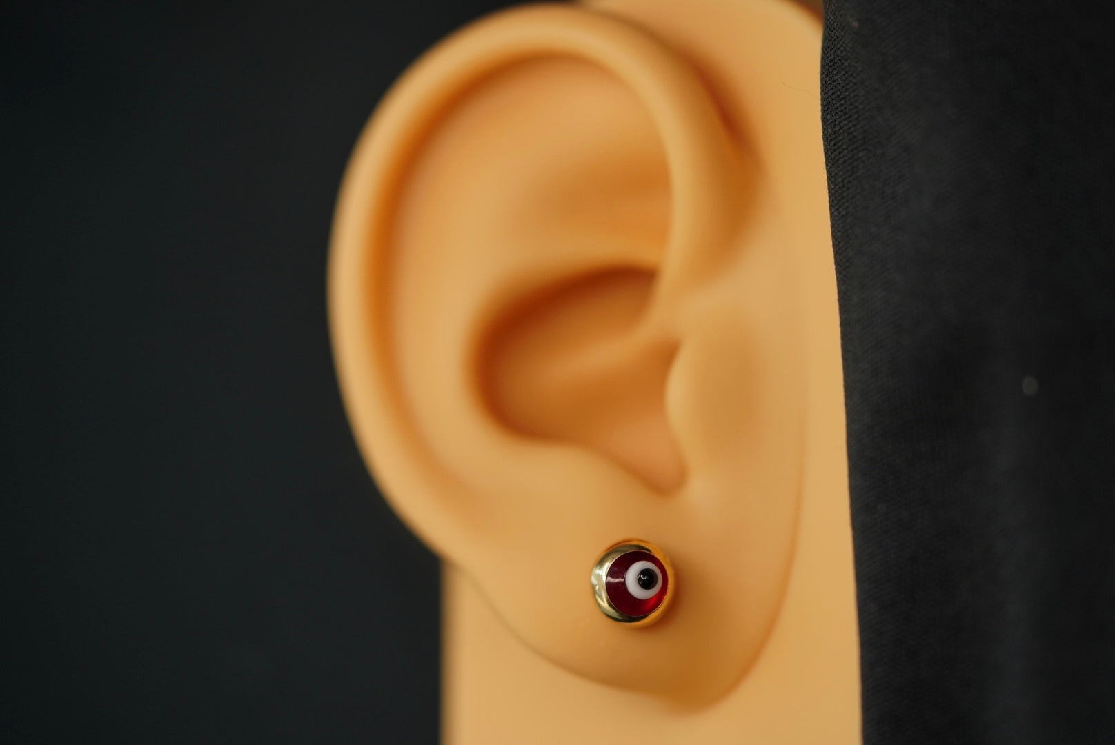 10k Eye Stud Earring