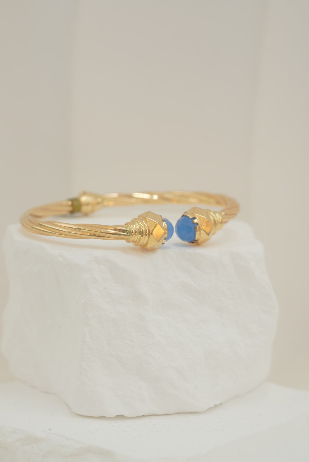 14k Bangle - Blue Stones
