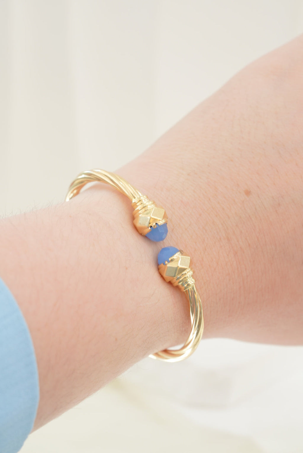 14k Bangle - Blue Stones