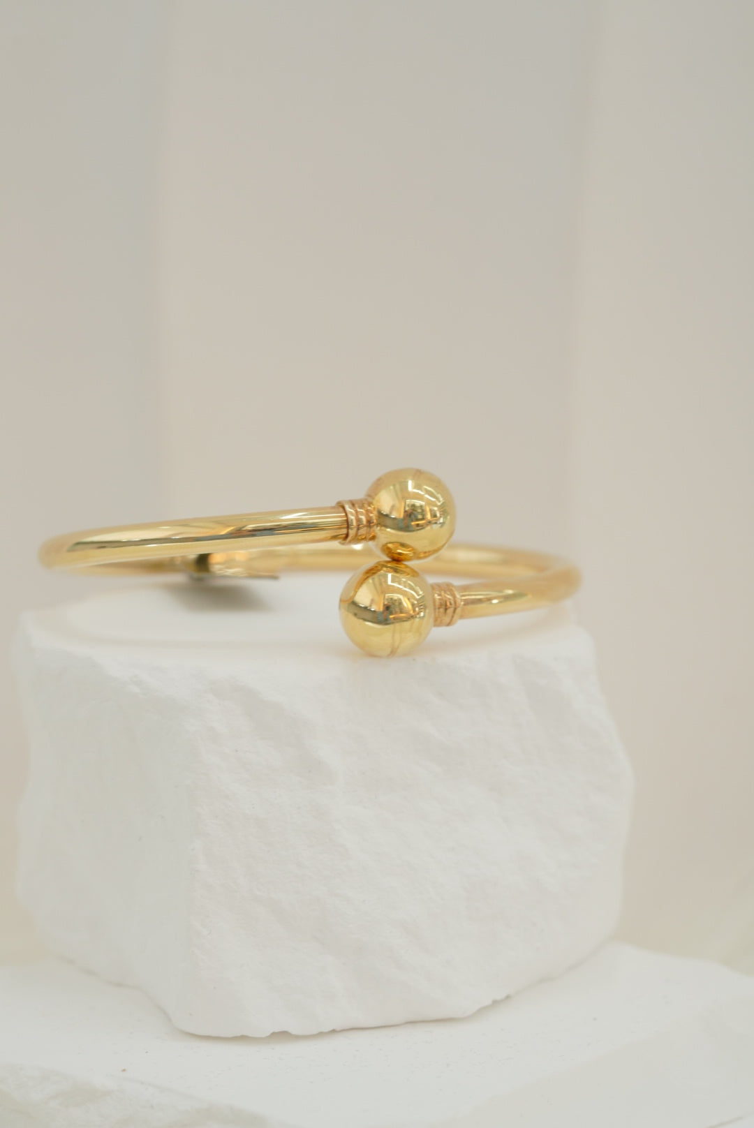 14k Bangle - Two Dots