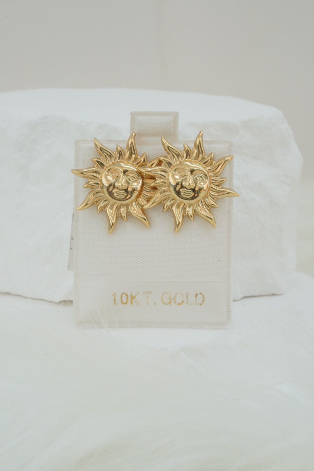 10k Earrings - Hello Sunshine