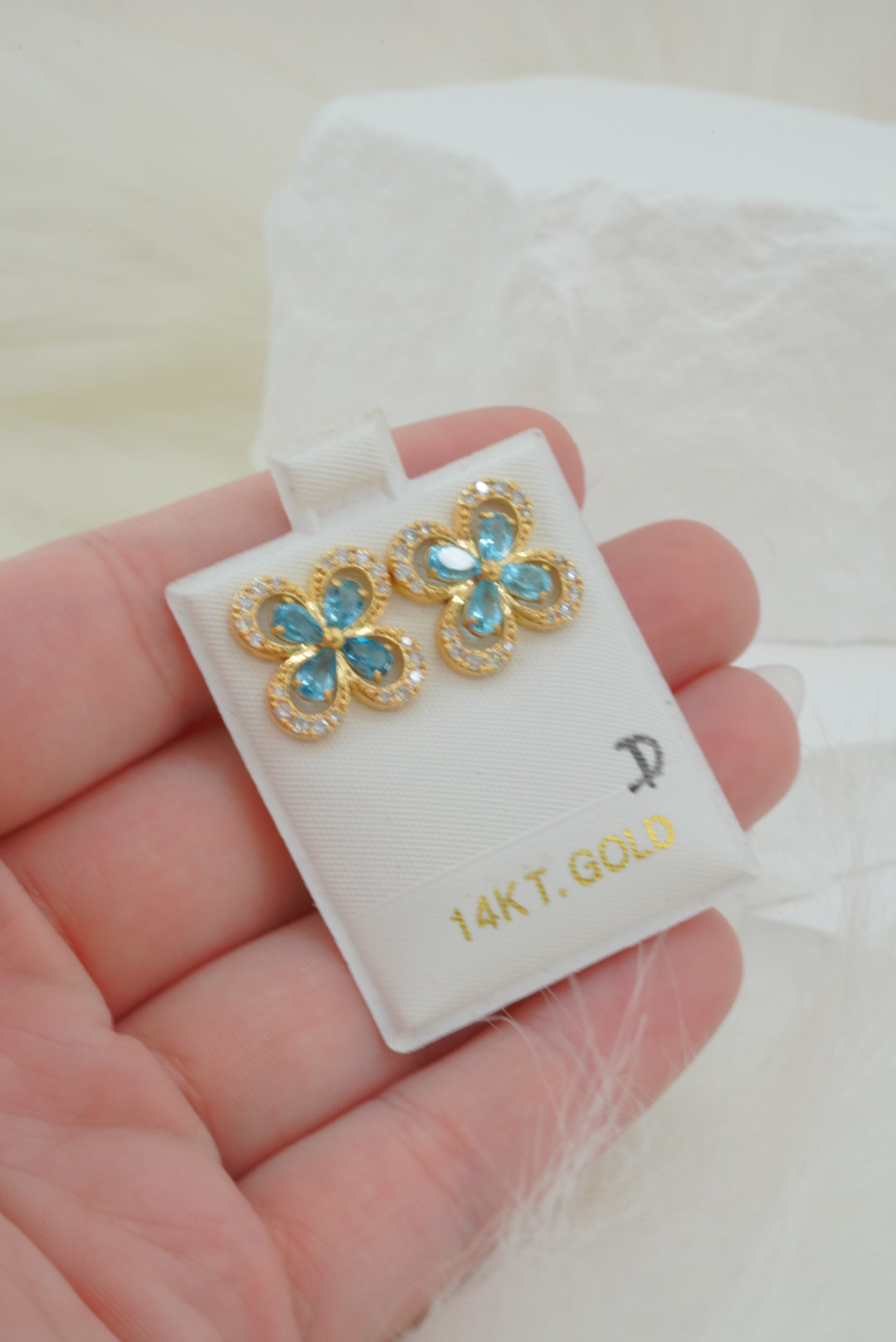 14k Earrings - Diamond Flower