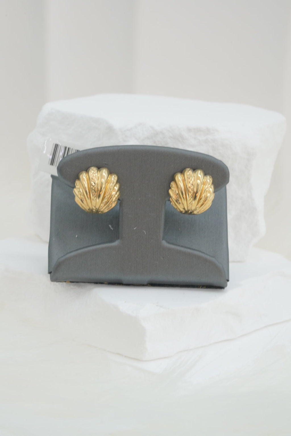10k Earrings - Cute Shells