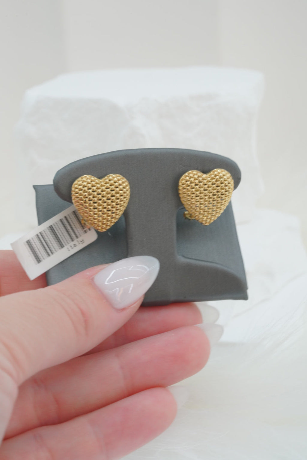 10k Earrings - Textured Heart