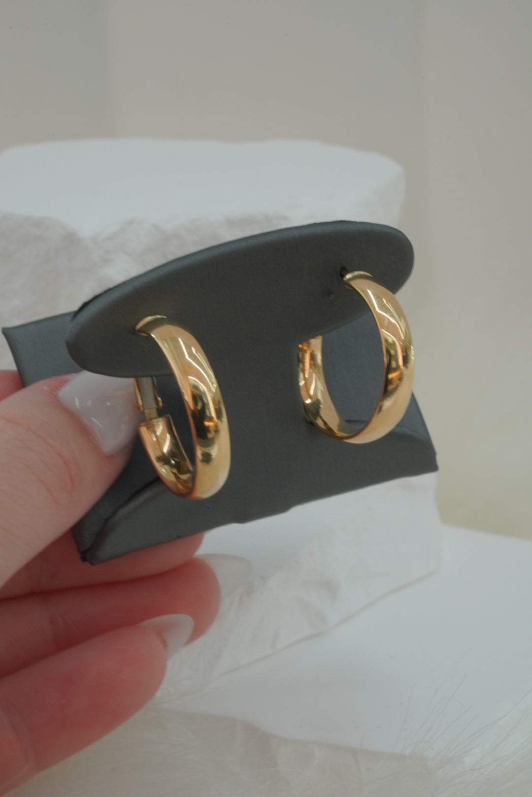 14k Hoops - Bold Style