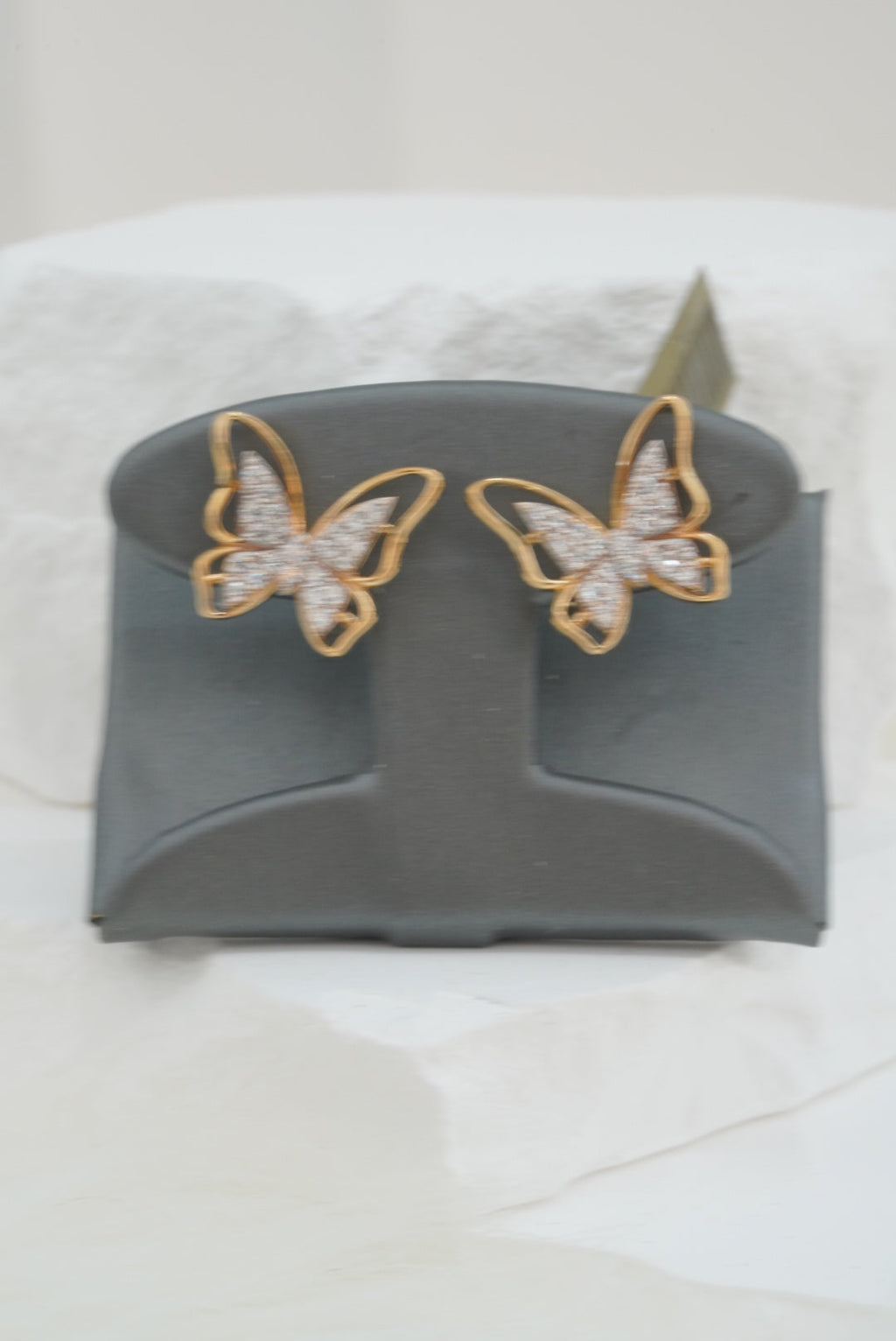 14k Earrings - Shiny Butterflies
