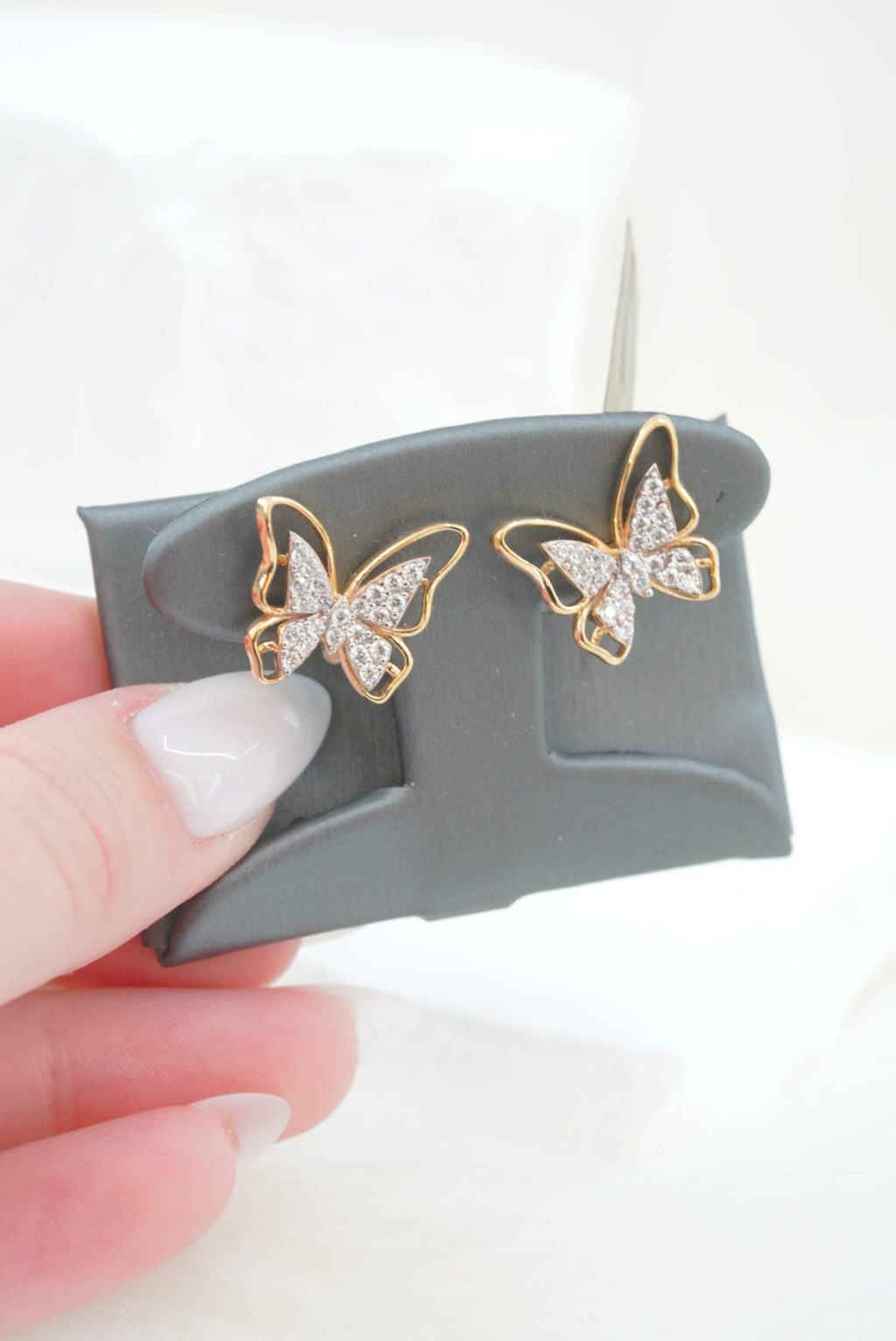 14k Earrings - Shiny Butterflies