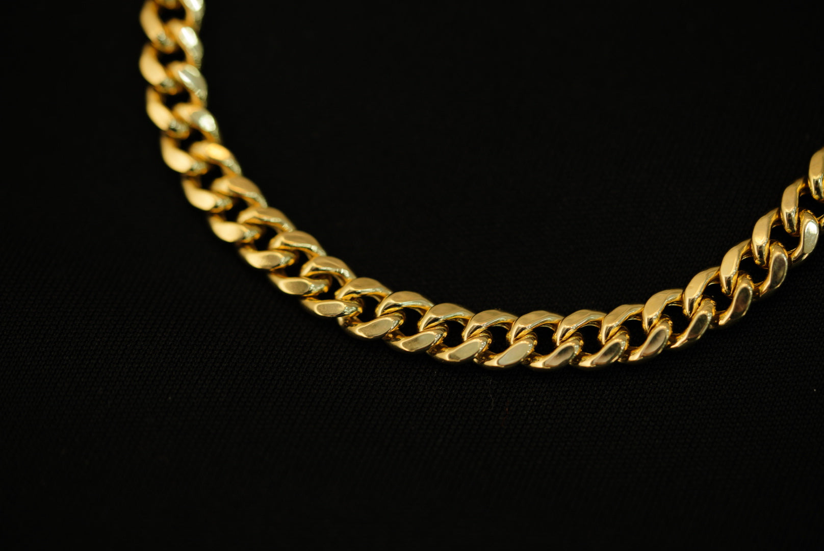 14k/10k Cuban Link Semi-Solid Bracelet