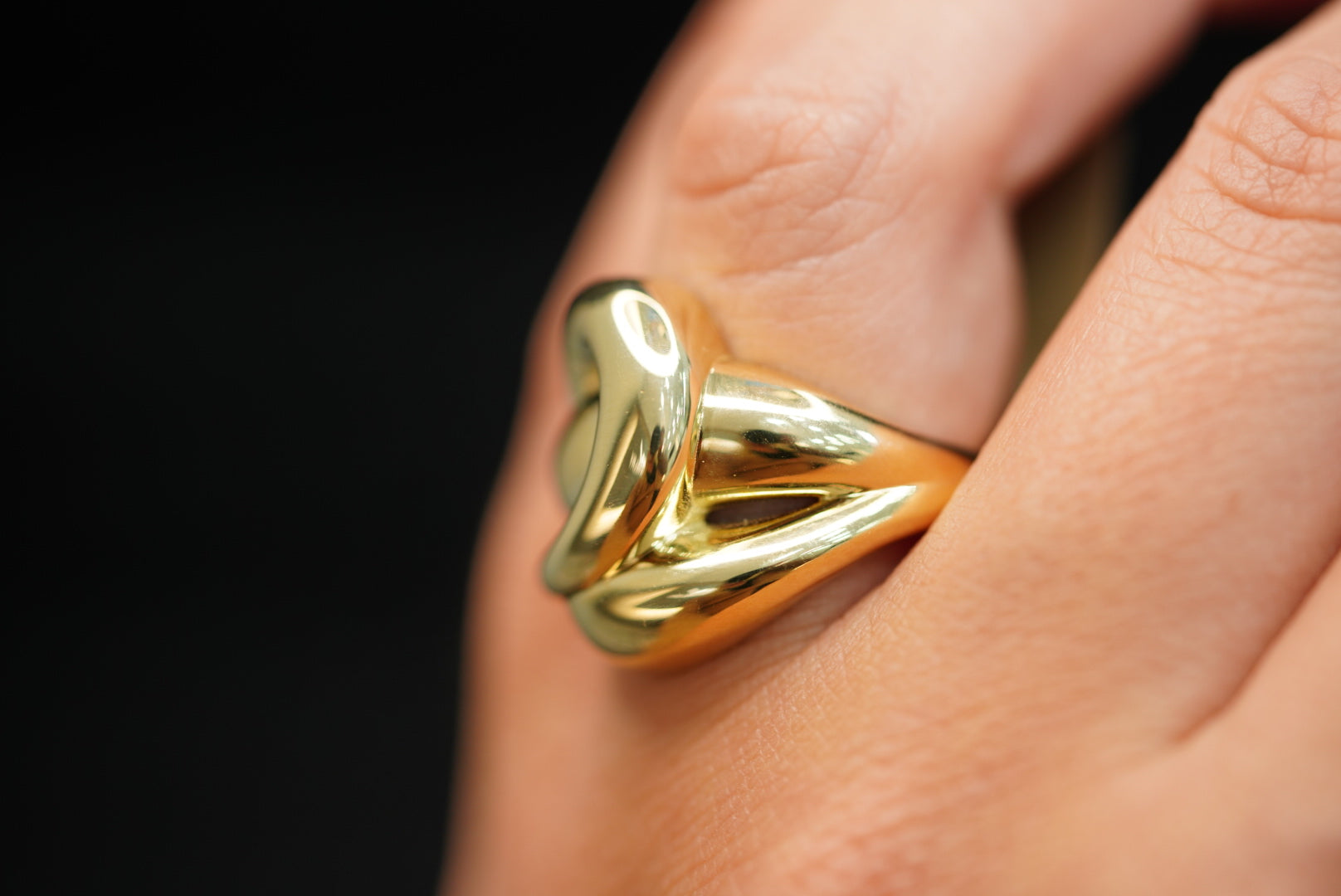 14k Abstract Design Ring