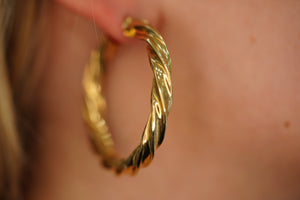 14k Hoop Earring