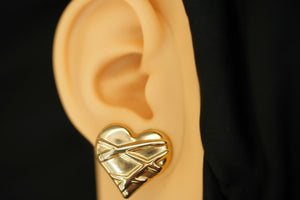 14k Heart with Lines Earring