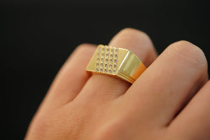 14k Square Diagonal Design with Crystals Ring