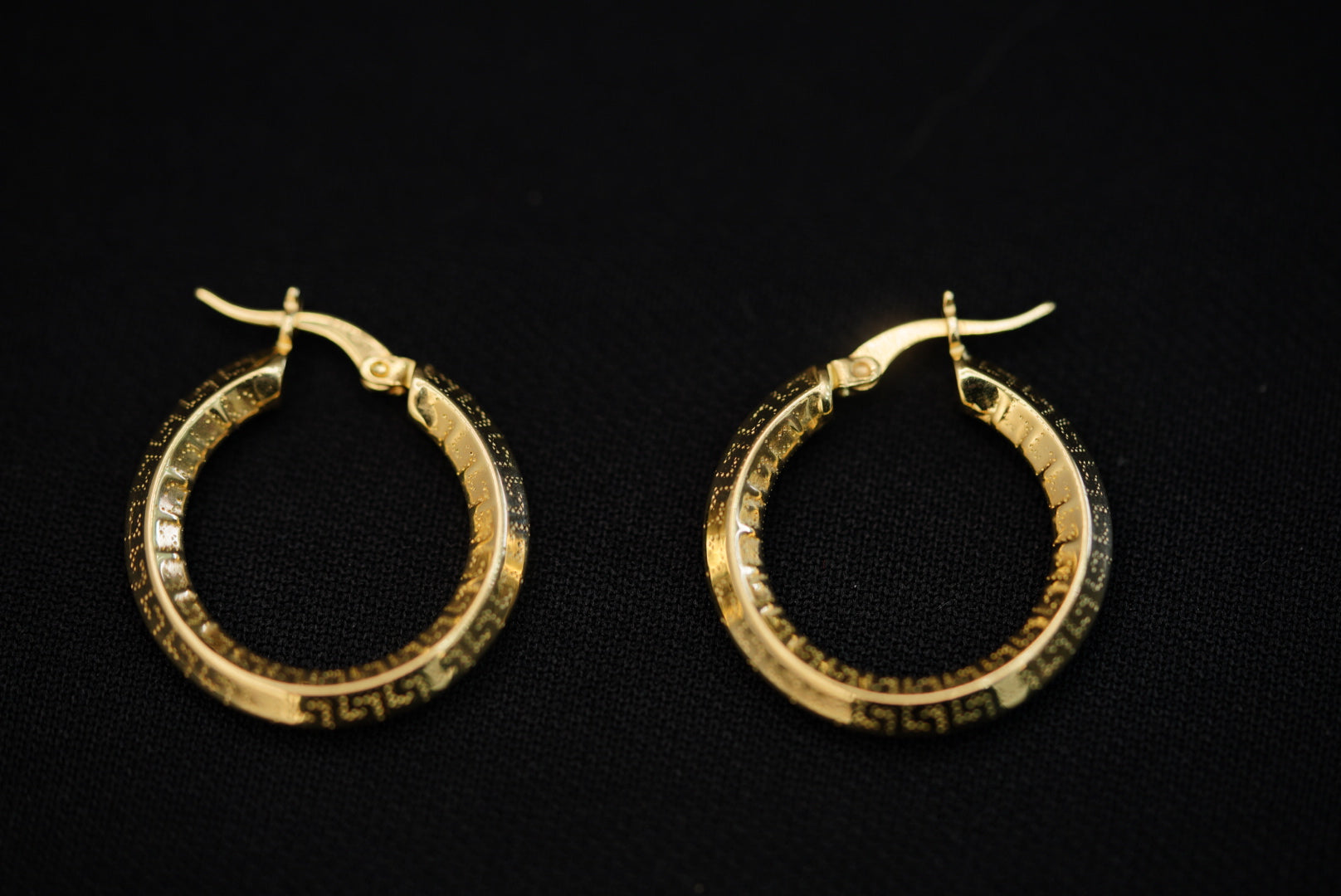 14k Hoop with Design Earring