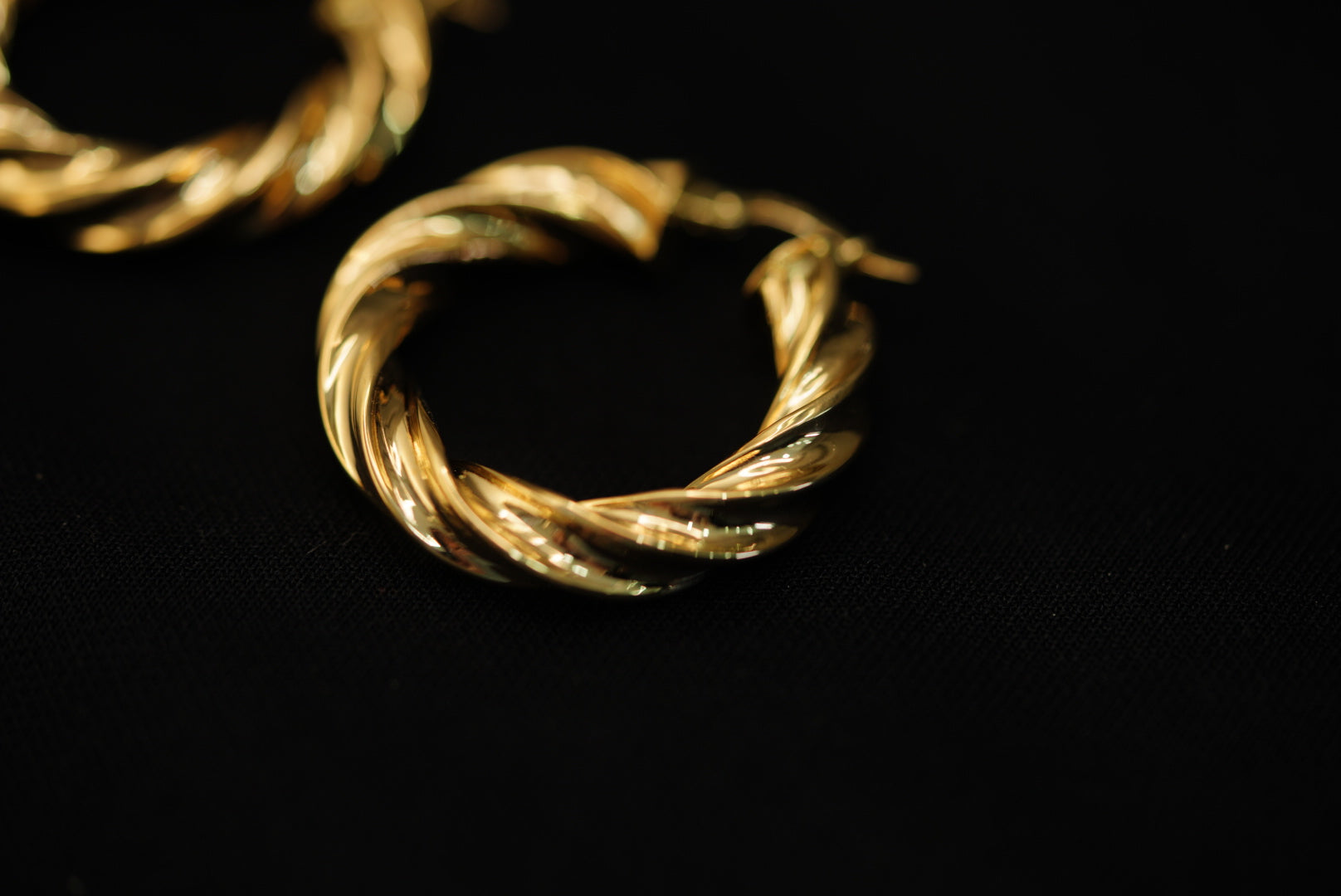 14k Hoop Earring