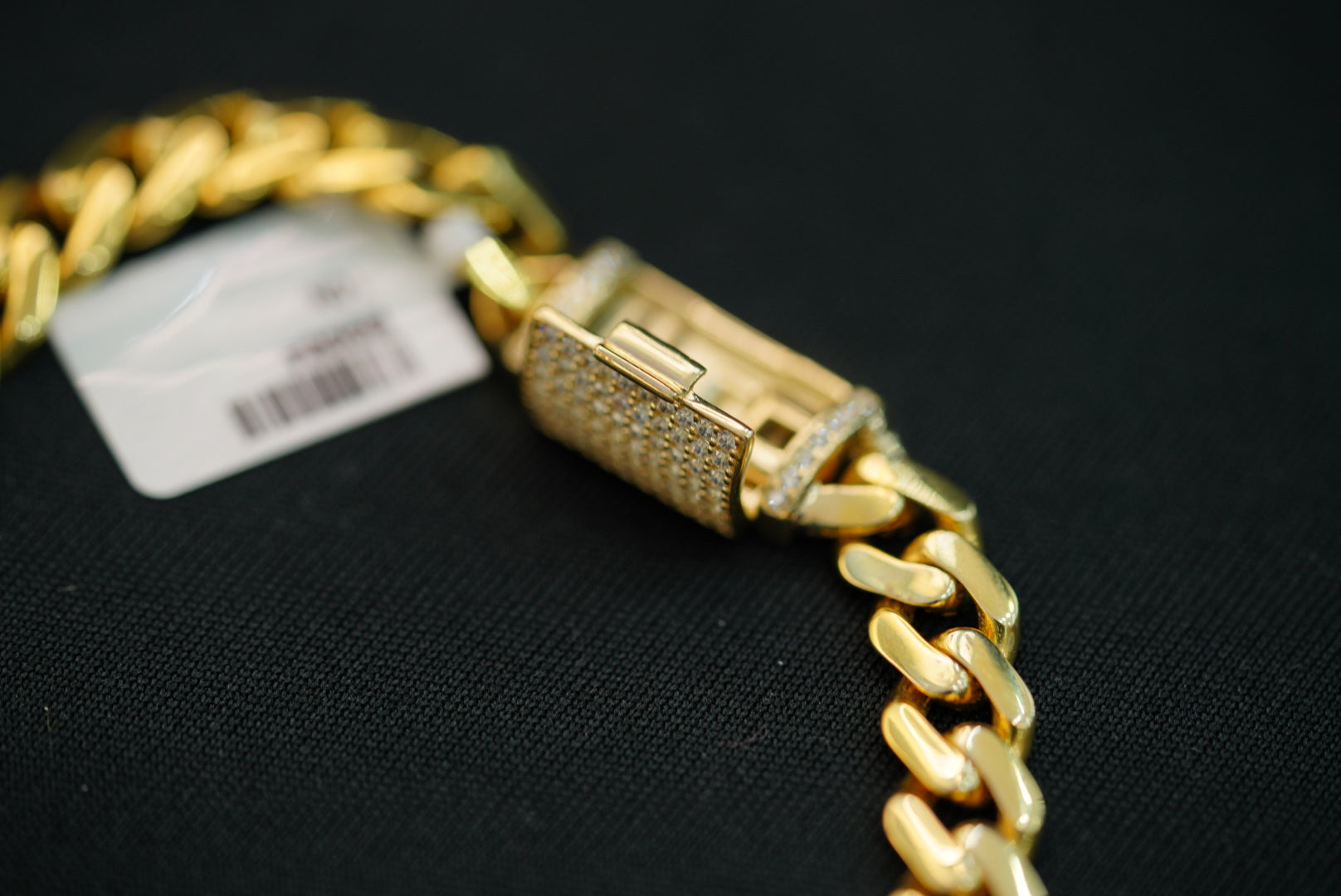 10k Cuban Link with Crystal Closure Bracelet