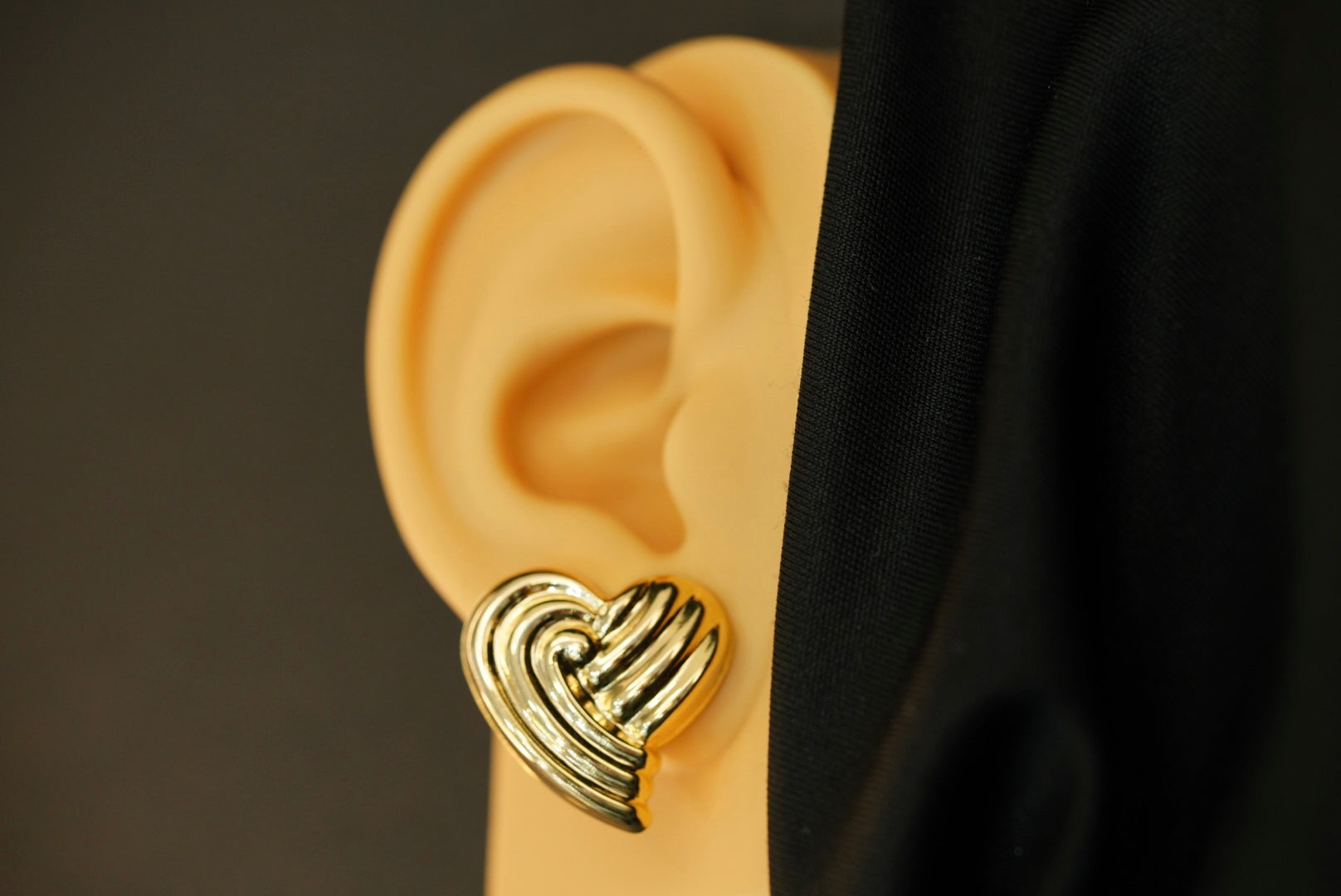 10k / 14k Heart Clip Earrings