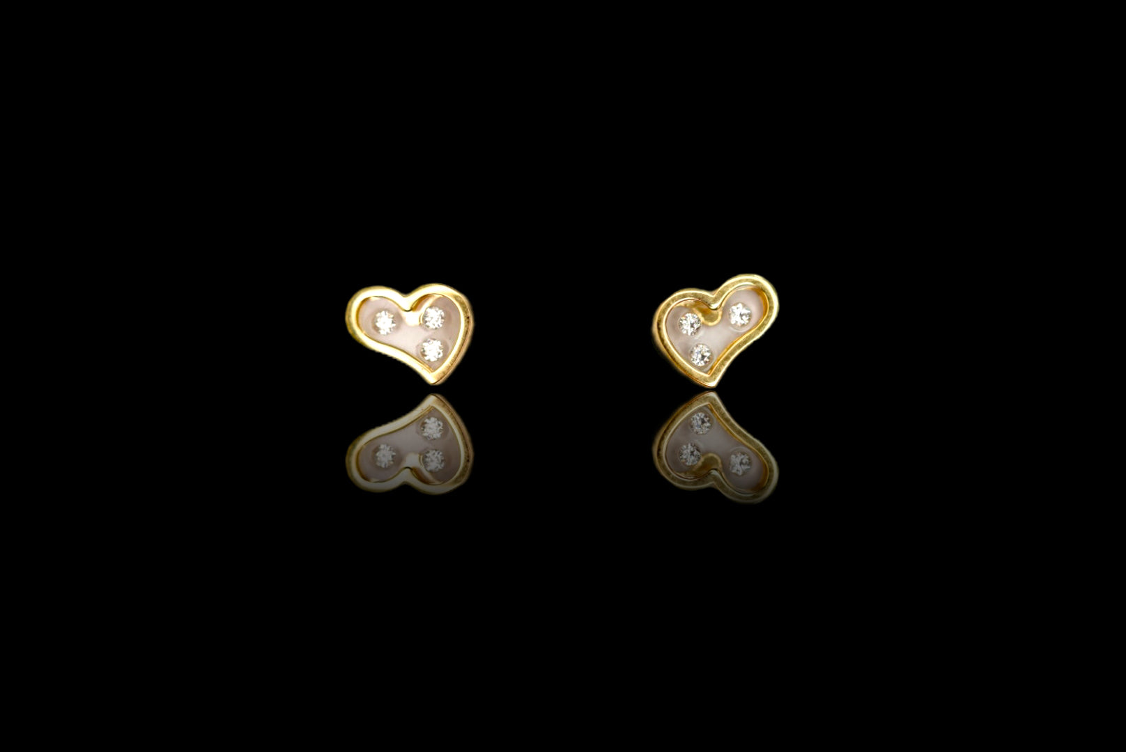 18k Open Heart with Crystals Inside Earrings