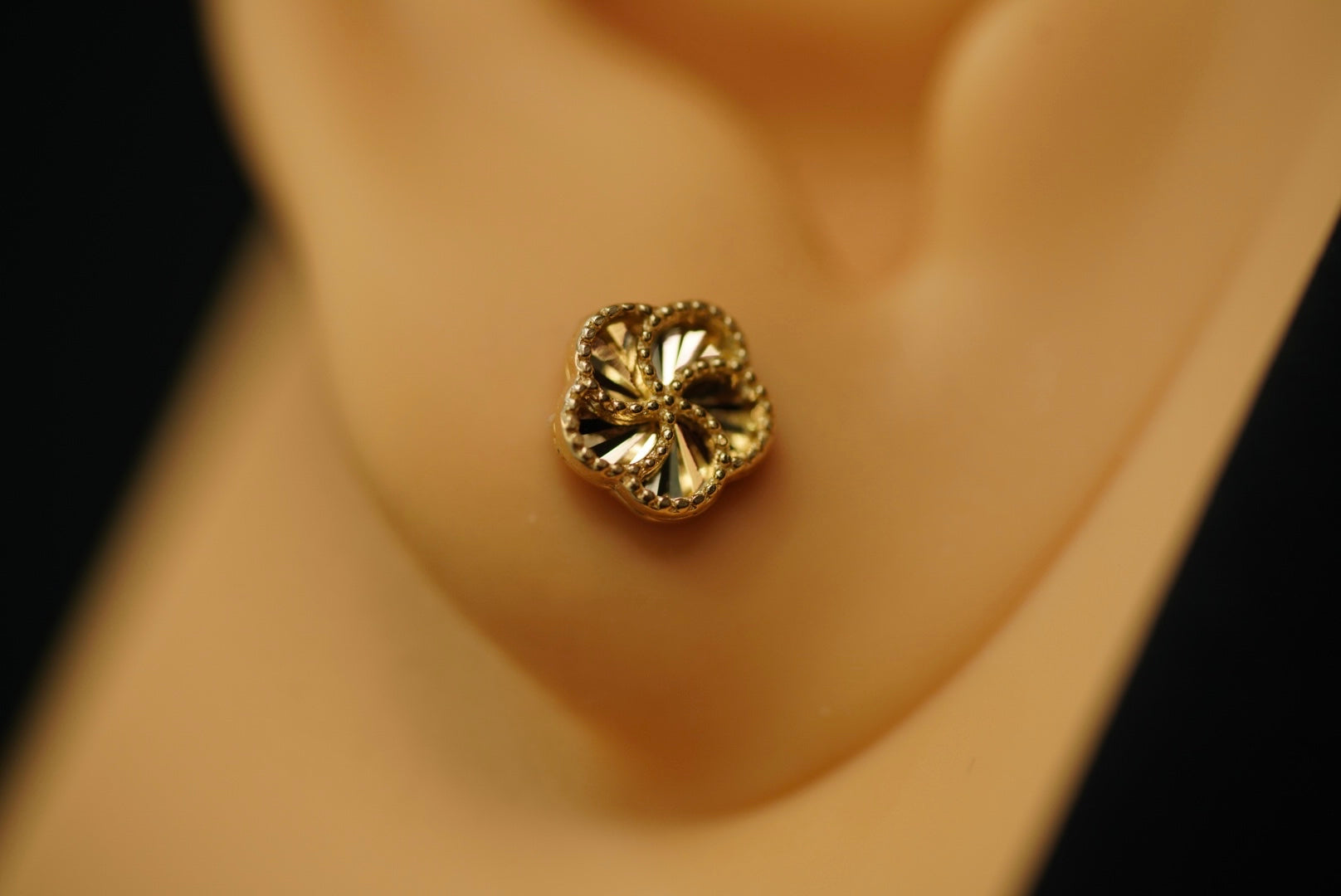 14k Flower Stud Earring