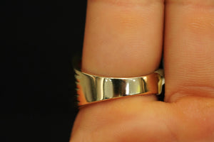 14k Crystal Rectangle Ring