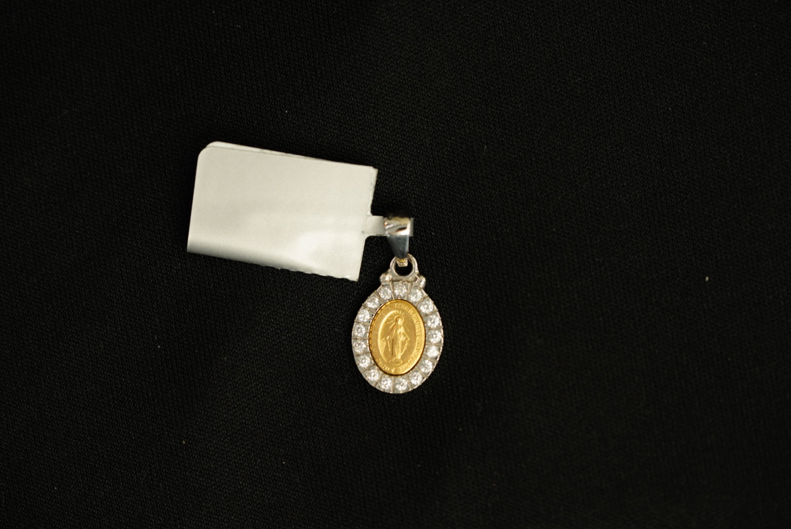 18k White Gold Chain with Coromoto Virgin Pendant