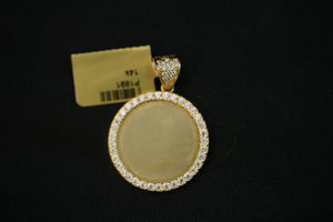 14KT Circle With Crystal Edge Pendant
