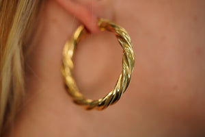 14KT Hoop Earring