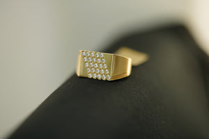 14KT Square Diagonal Design with Crystals Ring