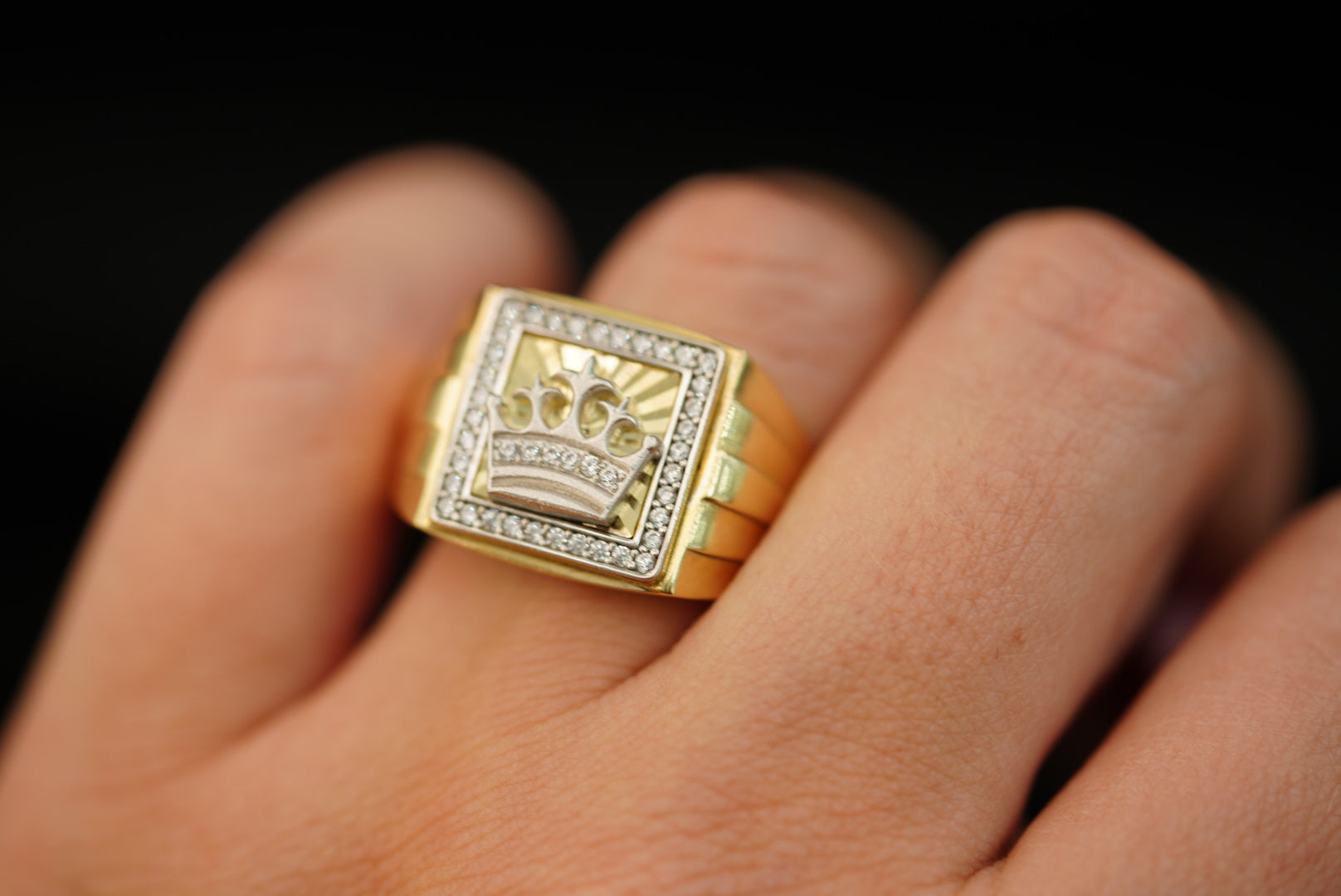 10k Crown with Reflective Design Inside a Square Full of Crystals Ring