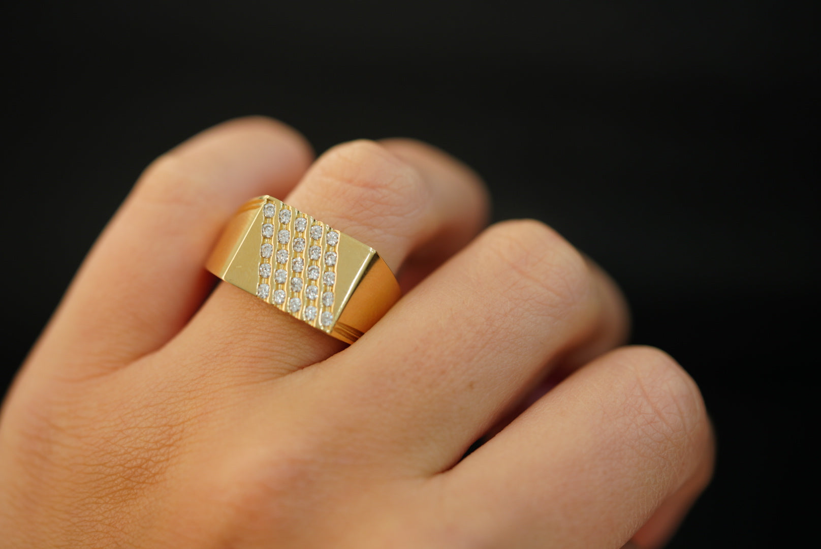 14k Square Diagonal Design with Crystals Ring