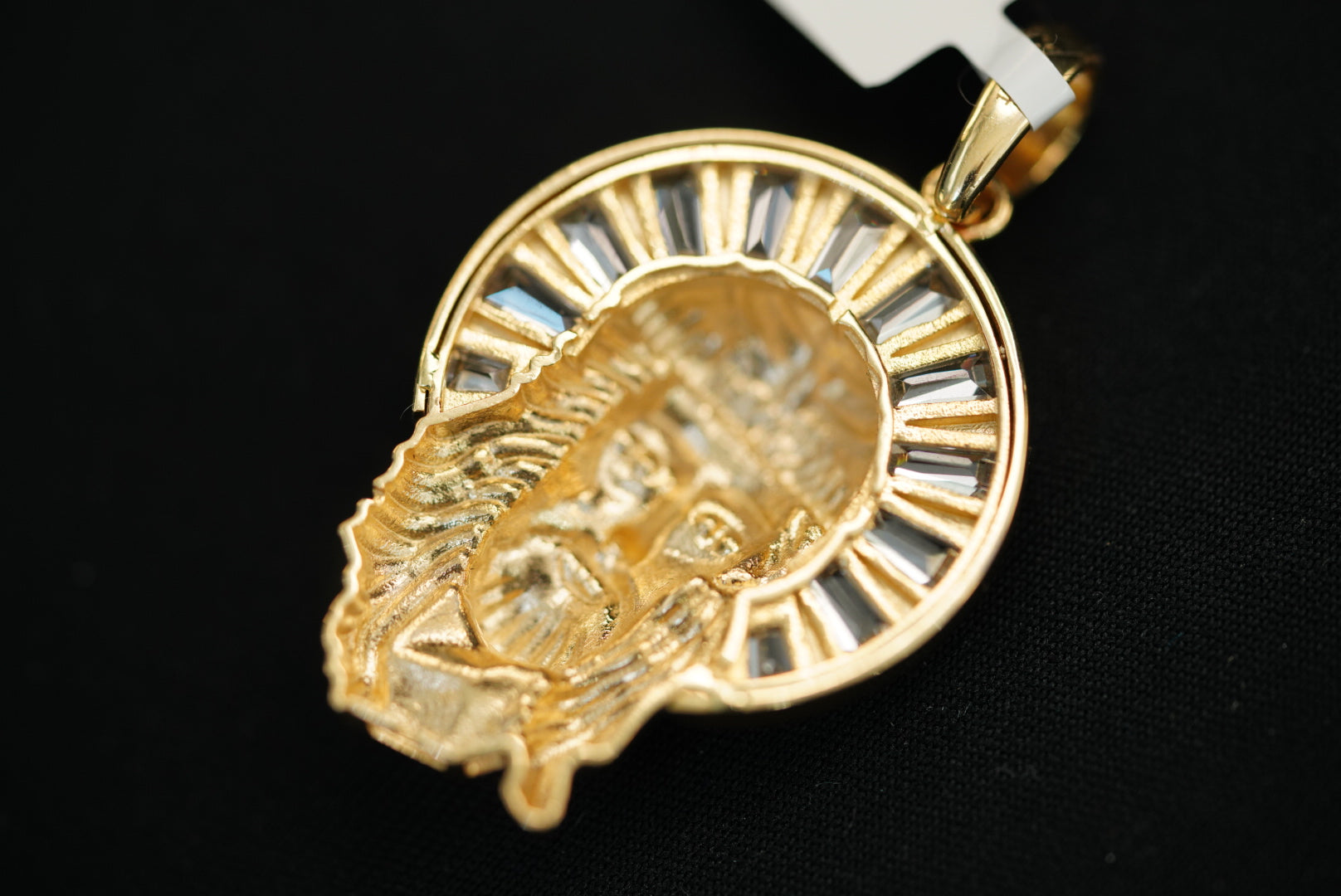 14k Jesus Face with Halo Pendant